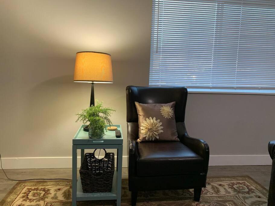 Apartment With A Mountain View Pleasant Grove